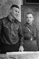 Летчик Владимир Коккинаки и штурман Михаил Гордиенко.1939г.jpg