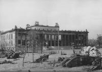 Berlin_Museum_1945.jpg