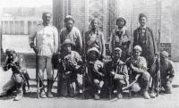 Бухарские повстанцы, перешедшие в Красную Армию перед вторжением большевиков в Бухару..jpg