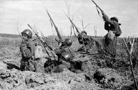 Гранаты. Подсумок с РГД-33. Оборона Москвы , октябрь 1941 (А.И. Становой).jpeg